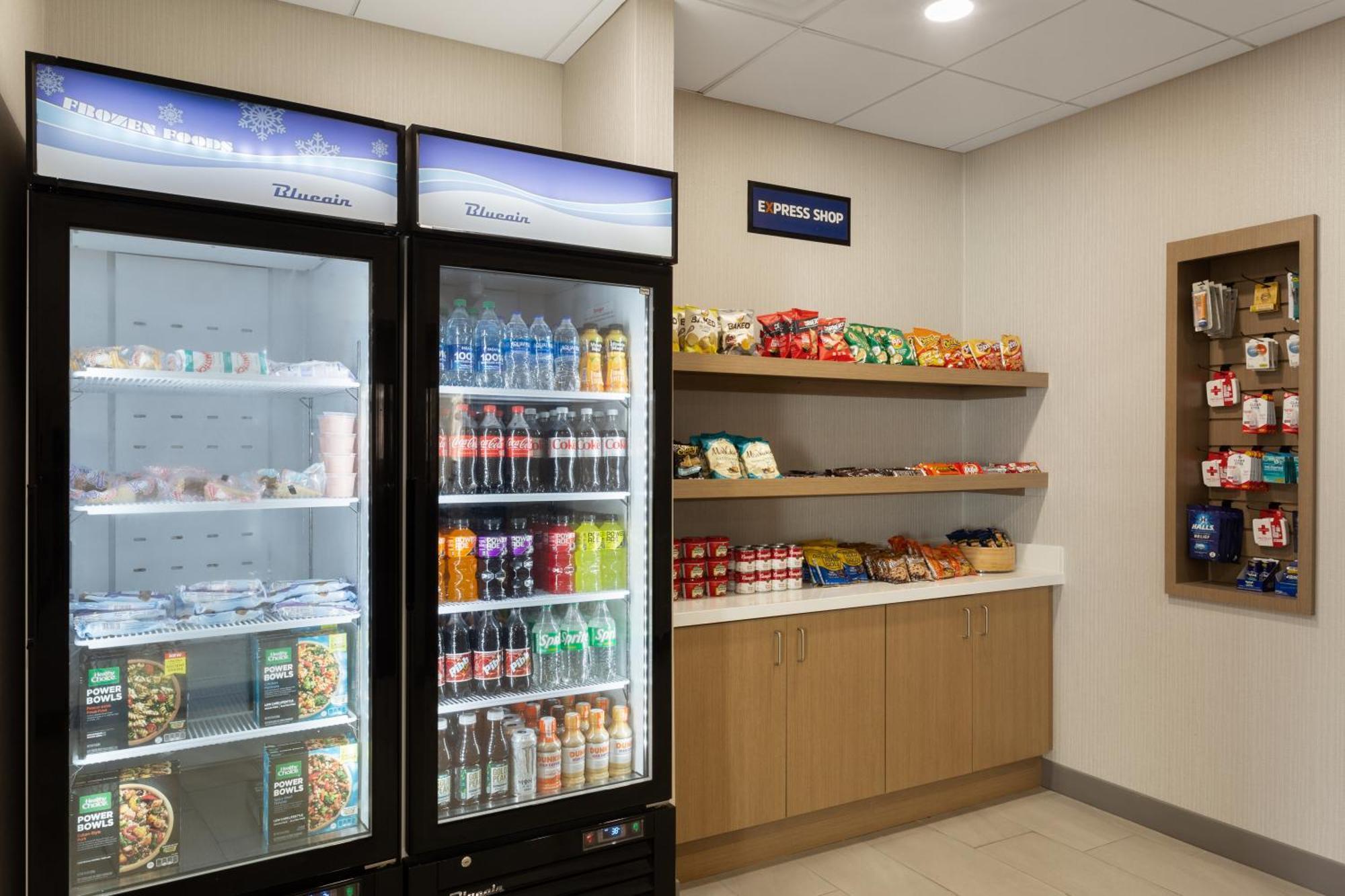 Holiday Inn Express Atlanta Airport - North, An Ihg Hotel College Park Екстериор снимка